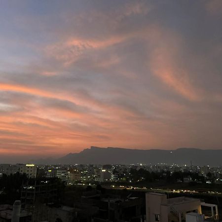 Tirupati Homestay - Ragunatha Resorts - 3Bhk Ac Apartments For Large Families - Free Breakfast - Flyover To Alipiri Gate - Wifi - Android Tv - - Easy Access To Visit All Temples Luaran gambar