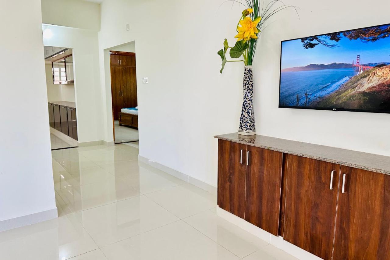 Tirupati Homestay - Ragunatha Resorts - 3Bhk Ac Apartments For Large Families - Free Breakfast - Flyover To Alipiri Gate - Wifi - Android Tv - - Easy Access To Visit All Temples Luaran gambar