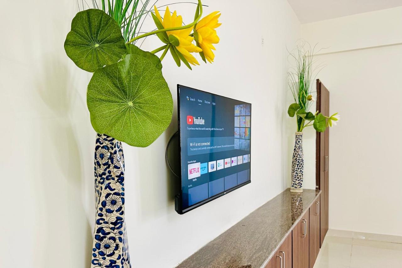 Tirupati Homestay - Ragunatha Resorts - 3Bhk Ac Apartments For Large Families - Free Breakfast - Flyover To Alipiri Gate - Wifi - Android Tv - - Easy Access To Visit All Temples Luaran gambar