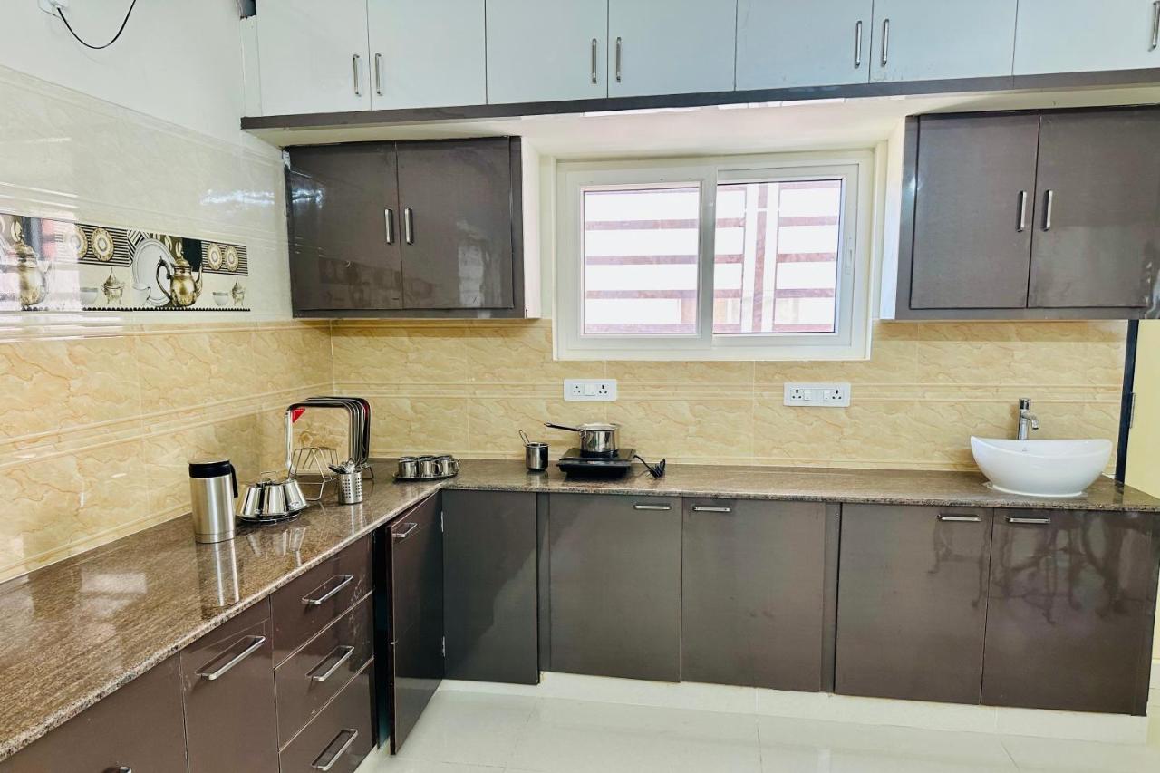 Tirupati Homestay - Ragunatha Resorts - 3Bhk Ac Apartments For Large Families - Free Breakfast - Flyover To Alipiri Gate - Wifi - Android Tv - - Easy Access To Visit All Temples Luaran gambar