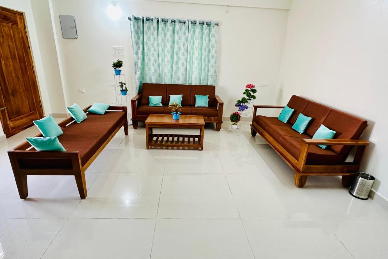 Tirupati Homestay - Ragunatha Resorts - 3Bhk Ac Apartments For Large Families - Free Breakfast - Flyover To Alipiri Gate - Wifi - Android Tv - - Easy Access To Visit All Temples Luaran gambar